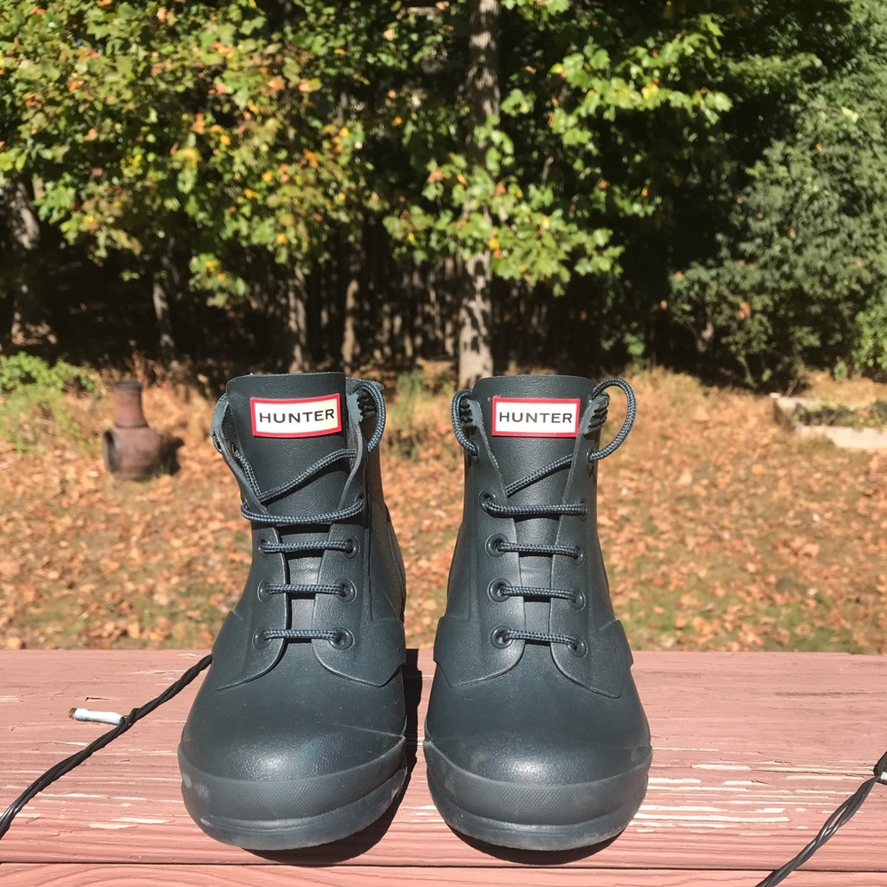 Kids lace-up Hunter Boots size 11